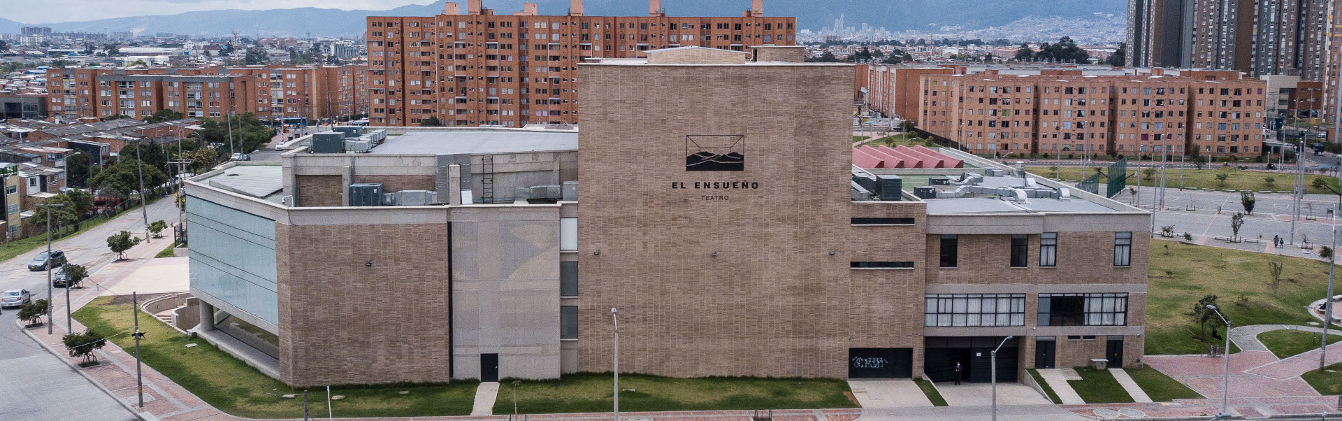 Foto exterior Teatro el ensueño
